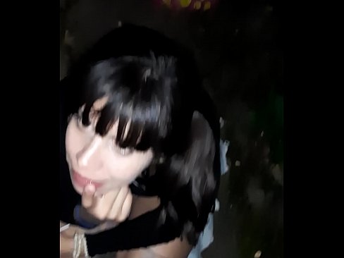 ❤️ На улице раздулся пенис в обмен на конфету ️ Просто порно у нас ️❤